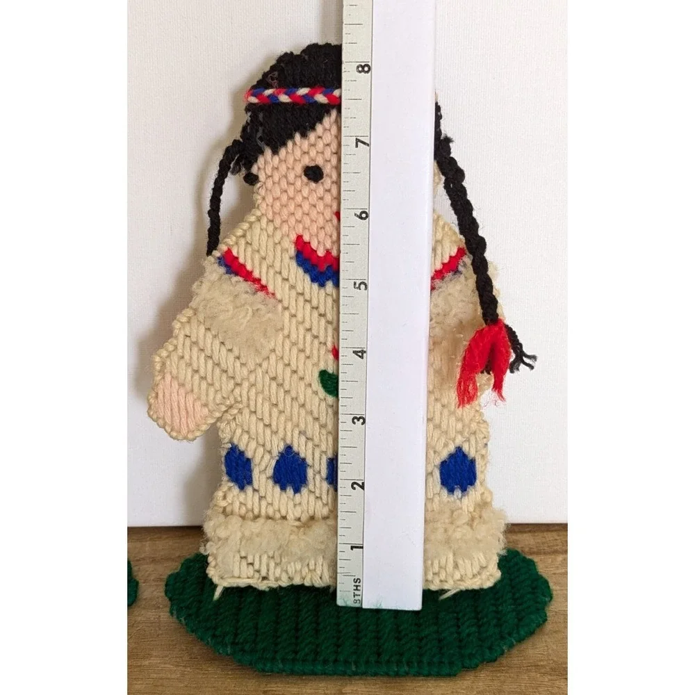 VTG Plastic Canvas Needlepoint Indian Native American Canoe Thanksgiving Decor